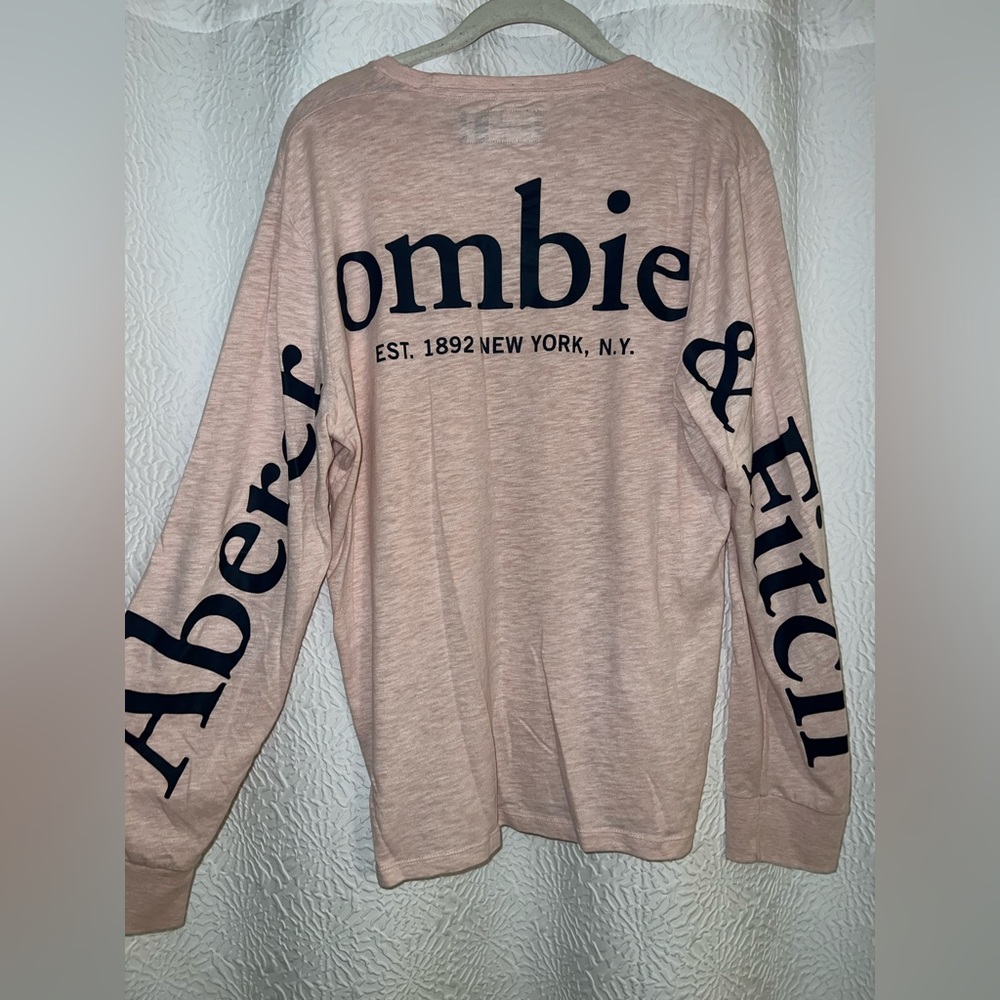 Abercrombie & Fitch Logo Long Sleeve